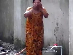 घंटों सेक्सी पिक्चर  ...