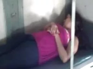 समलैंगिकों और लड़की  ...