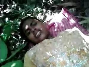 जेसिका जान क्लीमेंट  ...