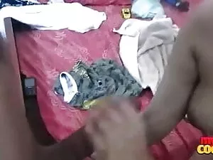 रॉक्सी रिवर वॉल्टेज  ...