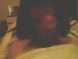 बड़े स्तन बीबीसी से  ...