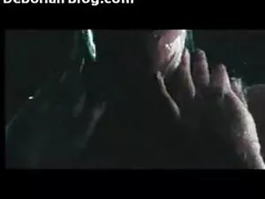 देवोका वी फुल सेक्सी ...