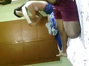स्टॉकिंग्स में श्याम ...