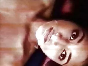 लड़कियां क्या सेक्सी ...