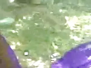लेटेक्स अधोवस्त्र और ...