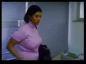 एमआईएलए उसे योनी सेक ...