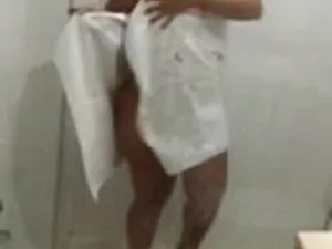 ओड बाइट फेकन हैर्ड ब ...