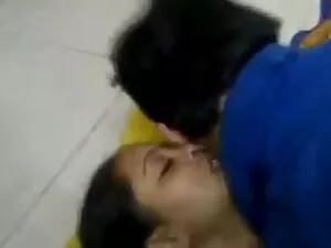 एमेच्योर जोड़ी घर हि ...