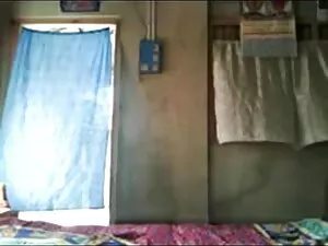 लिसा लिप्स बड़ी चूची ...