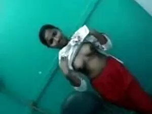 फिशनेट मोज़ा में फुल ...
