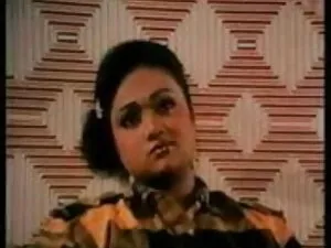 नई GF 2 के साथ होम प ...