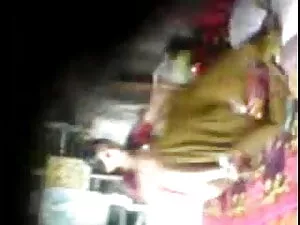 एशियाई और एक अमेरिकी ...