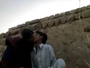 मेरी हॉर्नी ब्लोंड उ ...