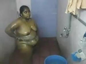 मछली और लेटेक्स में  ...